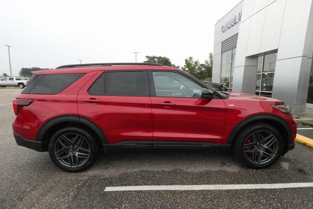 new 2025 Ford Explorer car, priced at $47,156