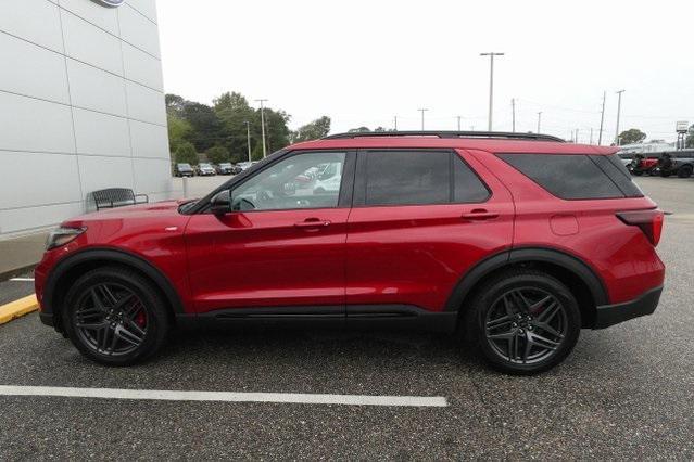 new 2025 Ford Explorer car, priced at $47,156