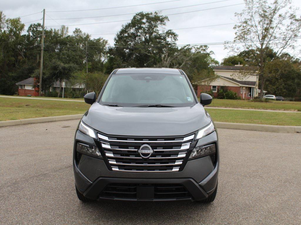 used 2025 Nissan Rogue car, priced at $24,996