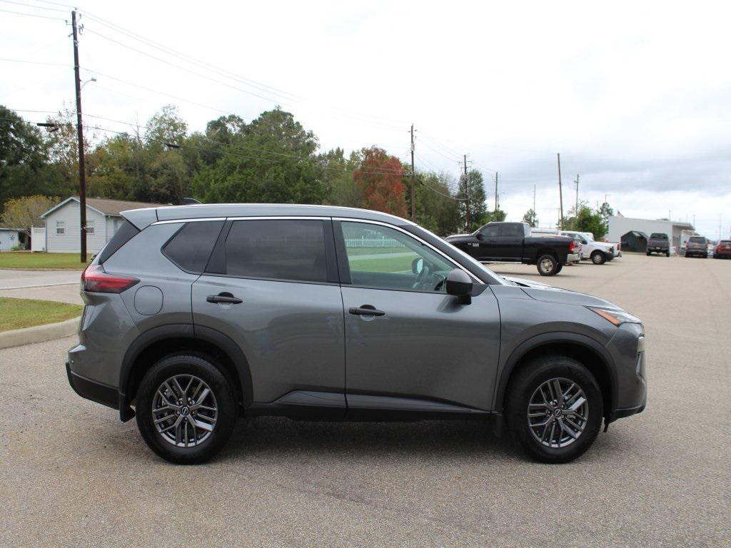used 2025 Nissan Rogue car, priced at $24,996