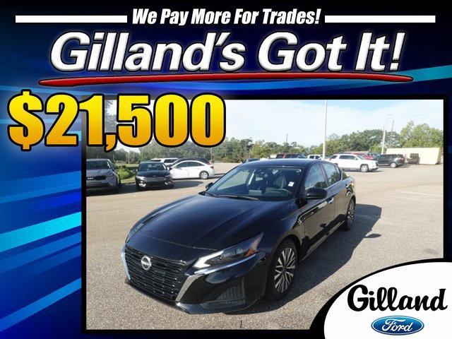 used 2023 Nissan Altima car, priced at $21,500