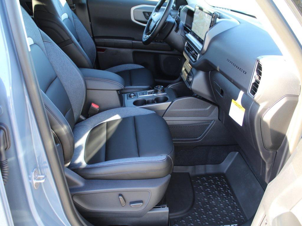 new 2025 Ford Bronco Sport car, priced at $39,590