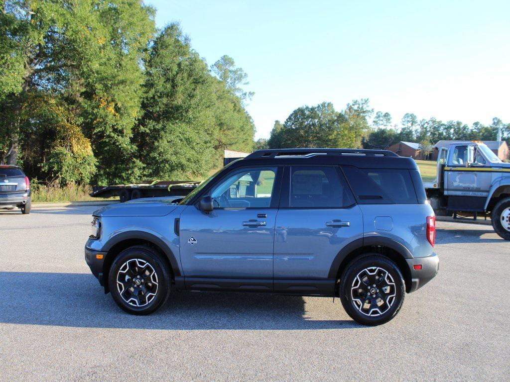new 2025 Ford Bronco Sport car, priced at $39,590