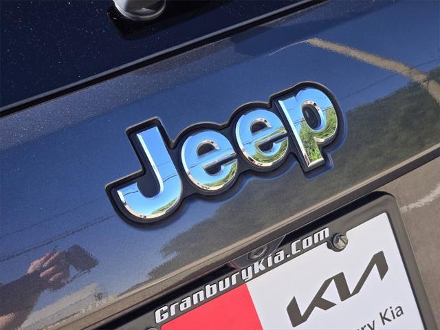 used 2018 Jeep Grand Cherokee car, priced at $18,444