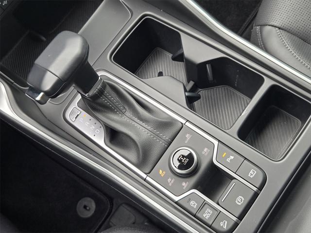 used 2024 Kia Sorento car, priced at $34,444