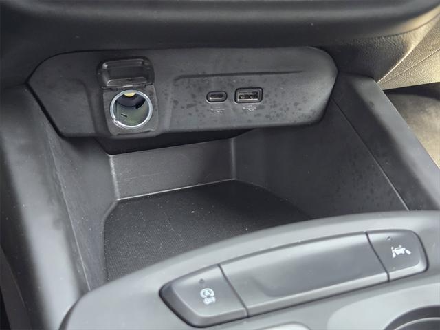 used 2025 Chevrolet Trax car, priced at $22,444