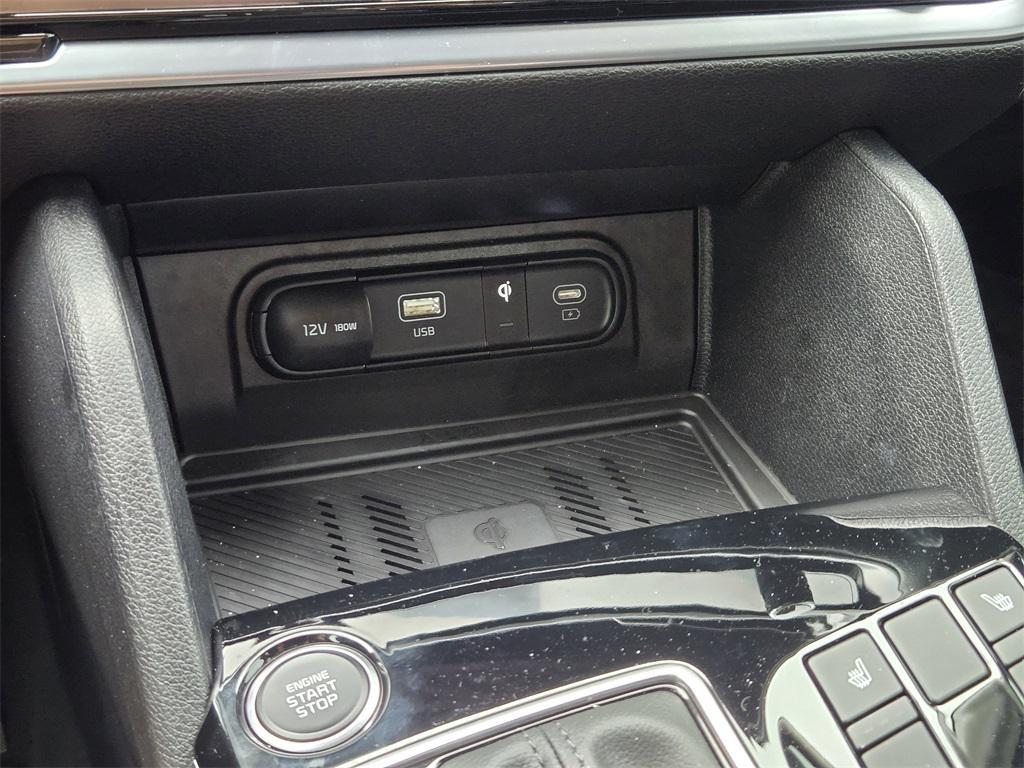 used 2025 Kia Sportage car, priced at $29,372