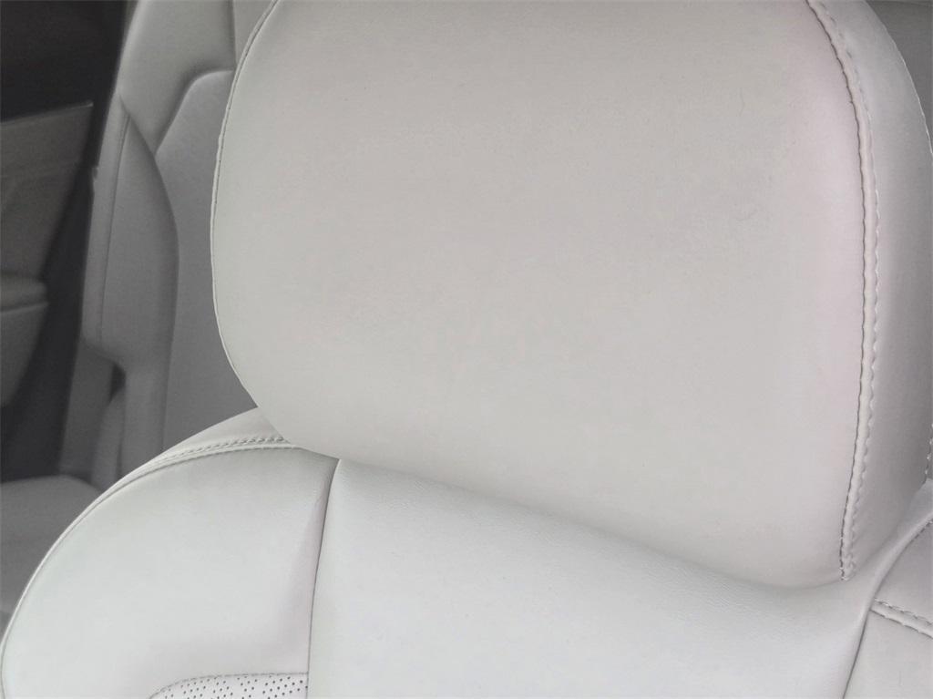used 2022 Kia Sorento car, priced at $30,746