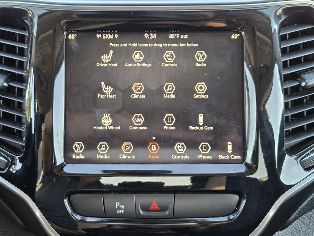 used 2019 Jeep Cherokee car, priced at $15,545