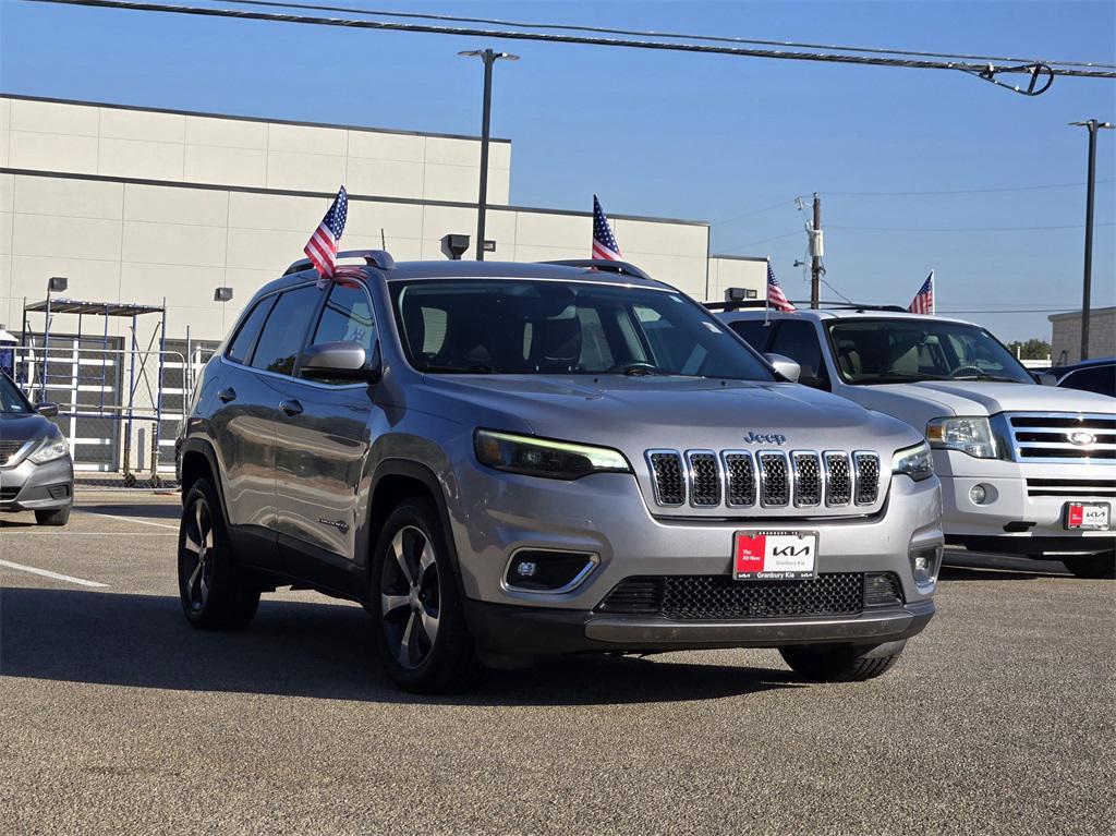 used 2019 Jeep Cherokee car, priced at $15,545