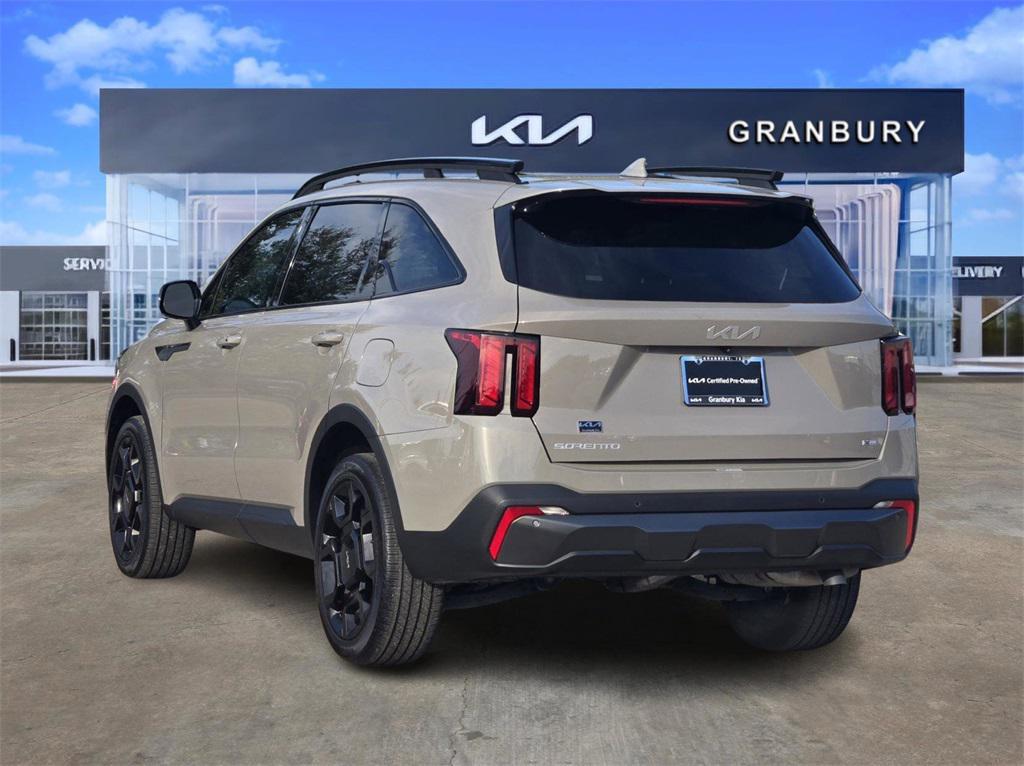 used 2024 Kia Sorento car, priced at $36,015