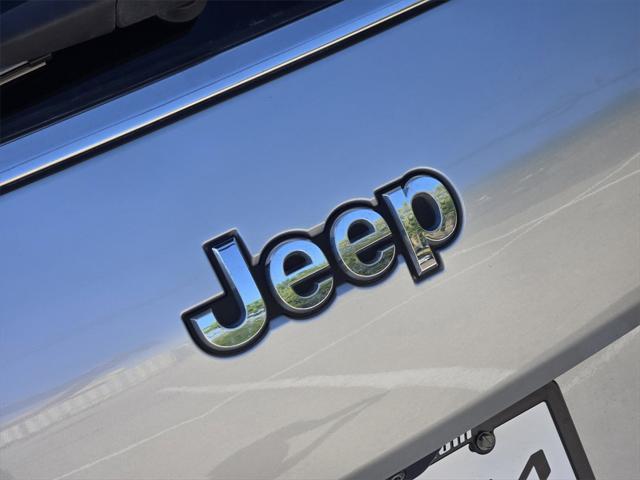 used 2022 Jeep Grand Cherokee L car, priced at $31,321