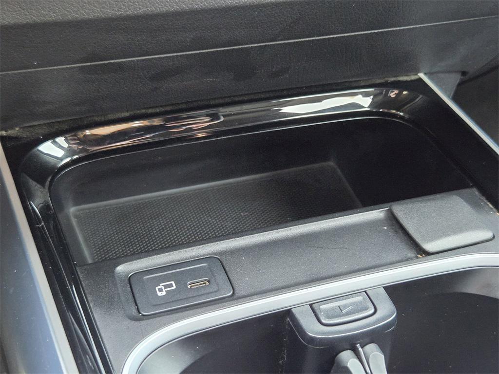 used 2023 Mercedes-Benz GLA 250 car, priced at $27,777