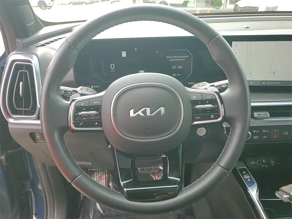 used 2024 Kia Sorento car, priced at $35,588