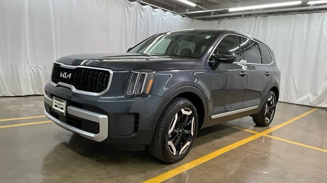 used 2024 Kia Telluride car, priced at $41,889