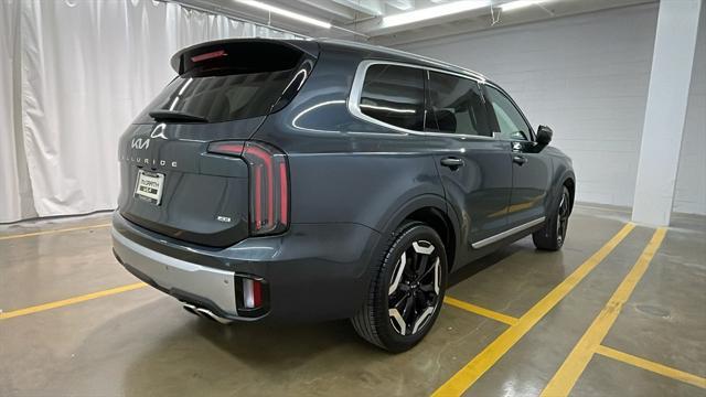 used 2024 Kia Telluride car, priced at $41,889