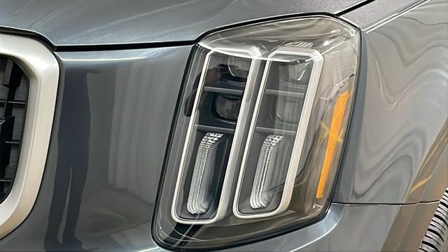 used 2024 Kia Telluride car, priced at $41,889