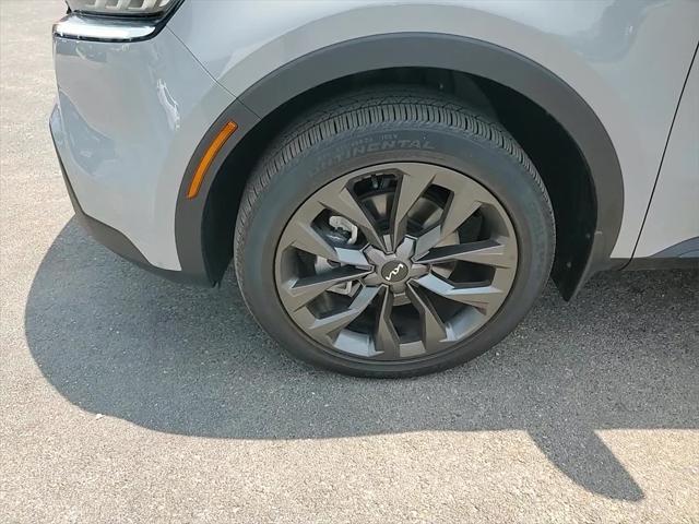 used 2023 Kia Sorento car, priced at $36,488