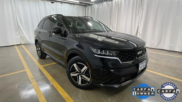 used 2023 Kia Sorento car, priced at $32,998