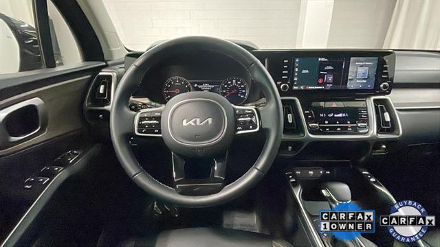 used 2023 Kia Sorento car, priced at $32,998