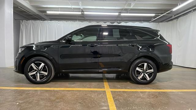 used 2023 Kia Sorento car, priced at $31,398