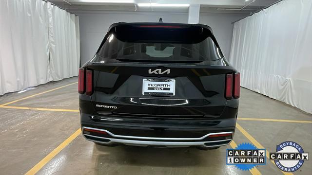 used 2023 Kia Sorento car, priced at $32,998