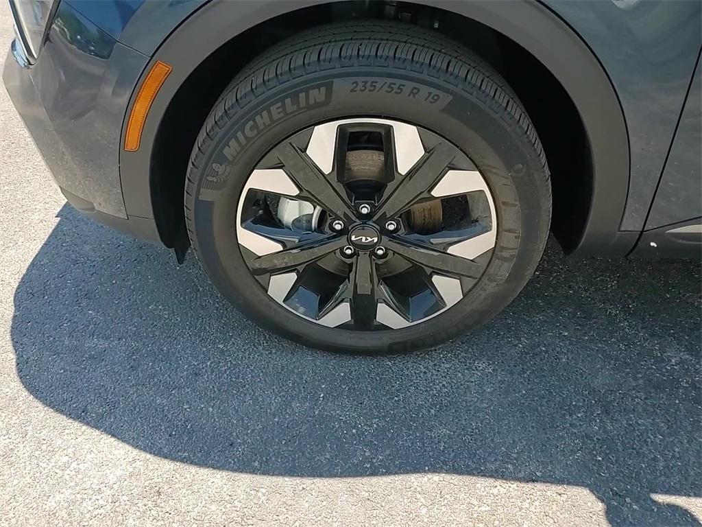 used 2024 Kia Sportage car, priced at $32,888