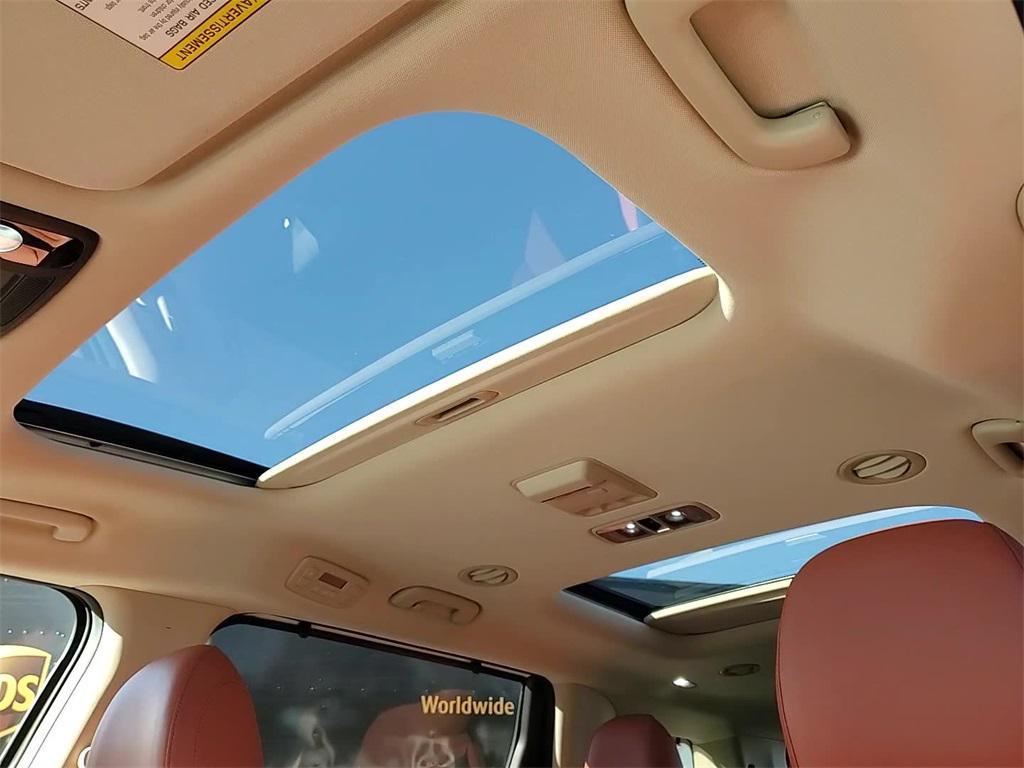 used 2023 Kia Carnival car, priced at $36,988