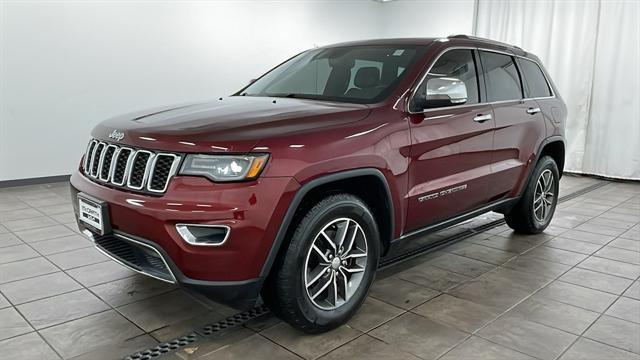 used 2017 Jeep Grand Cherokee car, priced at $17,918