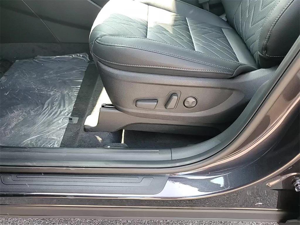 new 2025 Kia Telluride car, priced at $44,547