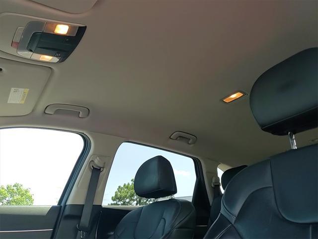 used 2022 Kia Sorento Hybrid car, priced at $27,988