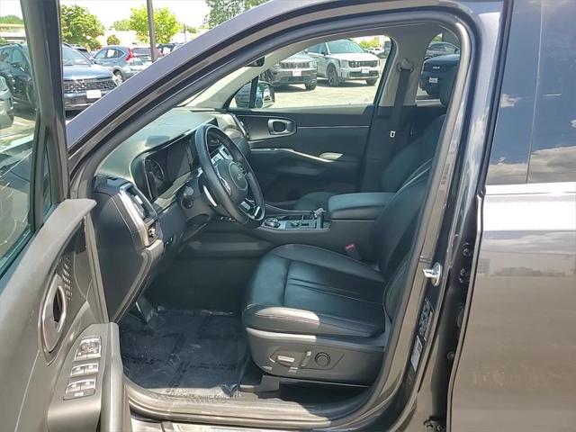 used 2022 Kia Sorento Hybrid car, priced at $27,988