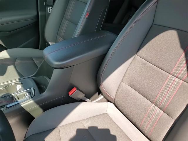 used 2022 Chevrolet Equinox car, priced at $23,888