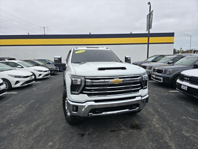 used 2024 Chevrolet Silverado 3500 car, priced at $67,403