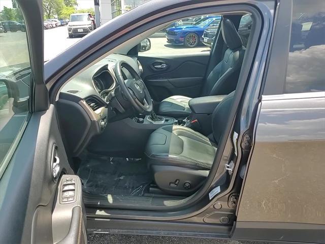 used 2015 Jeep Cherokee car, priced at $11,688