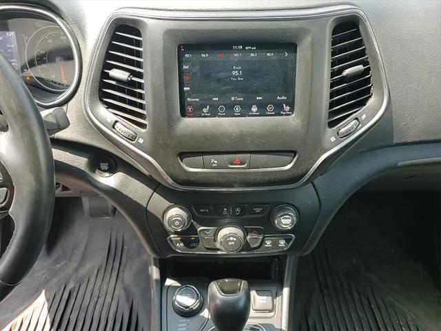 used 2019 Jeep Cherokee car, priced at $11,888