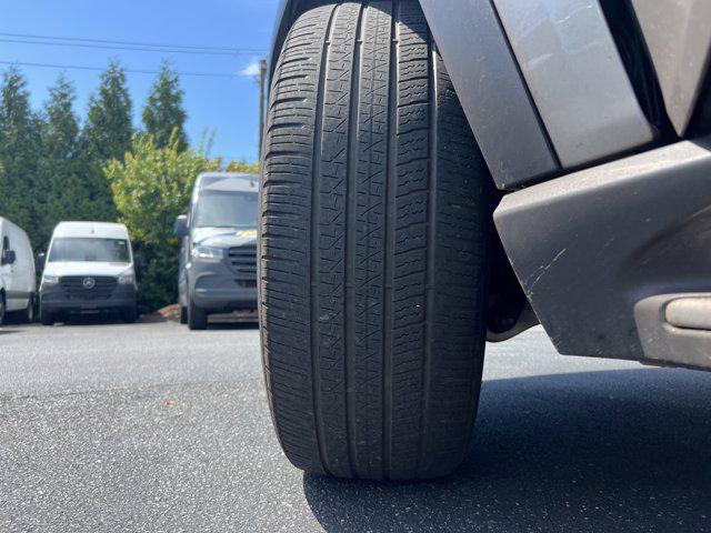 used 2020 Mercedes-Benz GLE 350 car, priced at $41,990