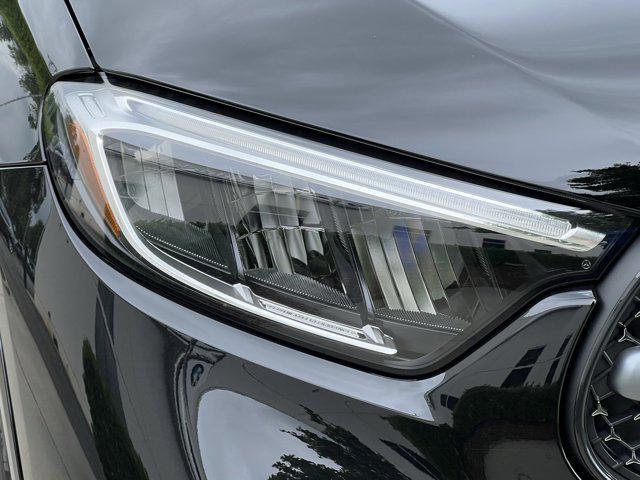 new 2025 Mercedes-Benz GLC 300 car, priced at $57,600