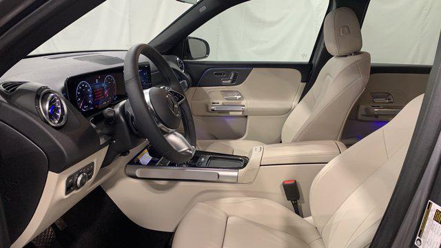 new 2025 Mercedes-Benz GLB 250 car, priced at $53,055