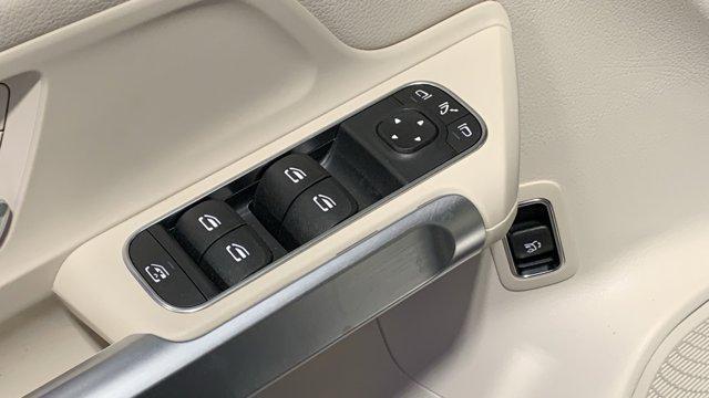 new 2025 Mercedes-Benz GLB 250 car, priced at $53,055