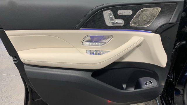 new 2025 Mercedes-Benz GLE 450 car, priced at $83,465