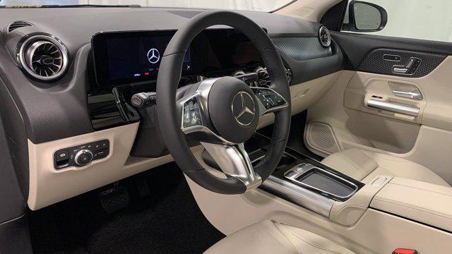 new 2025 Mercedes-Benz GLA 250 car, priced at $47,550