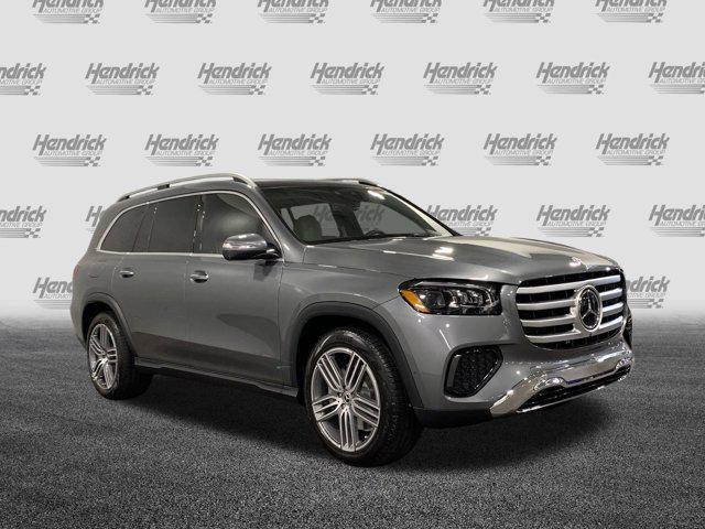 new 2025 Mercedes-Benz GLS 450 car, priced at $92,595