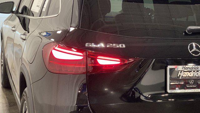 new 2025 Mercedes-Benz GLA 250 car, priced at $44,345