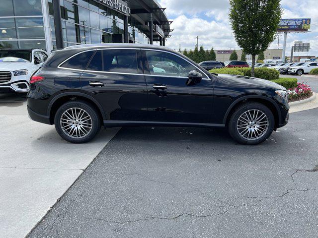 new 2025 Mercedes-Benz GLC 300 car, priced at $56,805