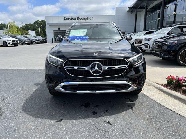 new 2025 Mercedes-Benz GLC 300 car, priced at $56,805
