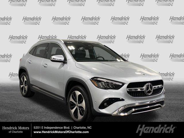 new 2025 Mercedes-Benz GLA 250 car, priced at $48,605