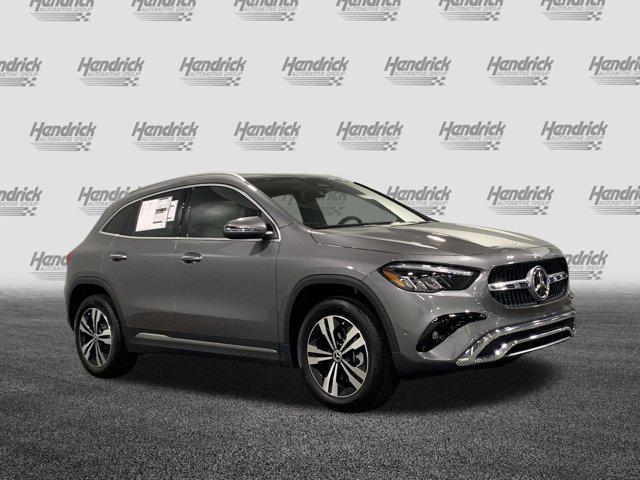 new 2025 Mercedes-Benz GLA 250 car, priced at $49,705