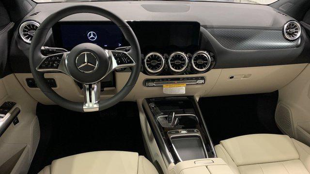 new 2025 Mercedes-Benz GLA 250 car, priced at $49,705