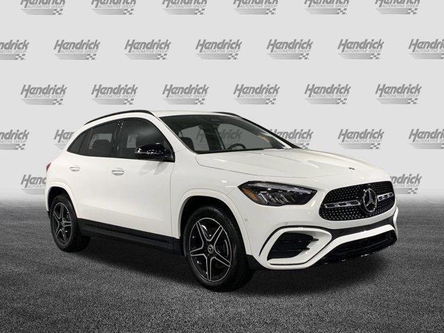 new 2025 Mercedes-Benz GLA 250 car, priced at $52,125